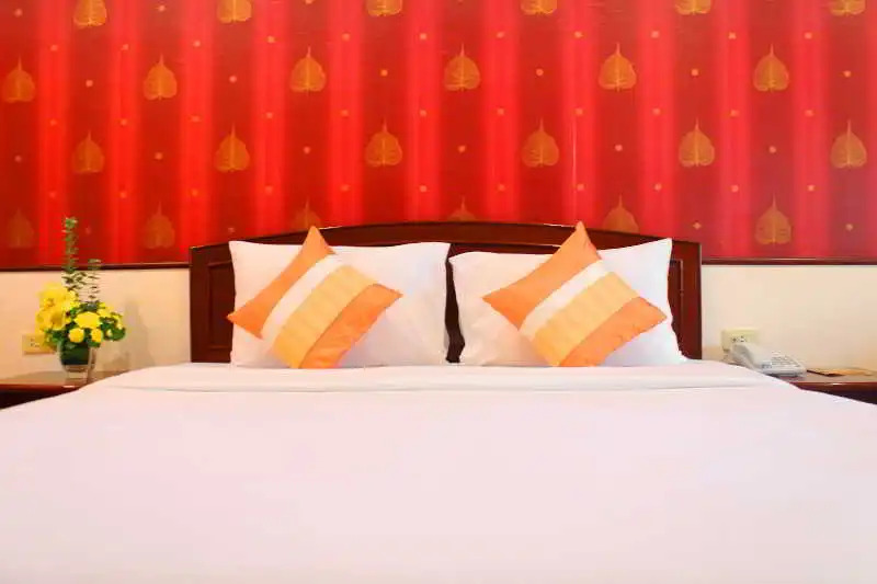 Hotel Emerald Garden Resort