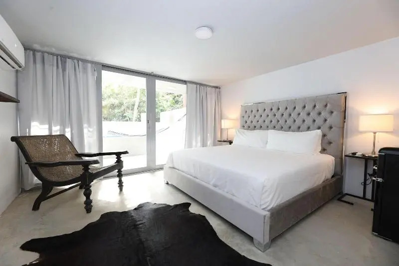 Viento Beach Lodge