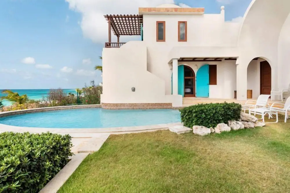 Villa Black Pearl
