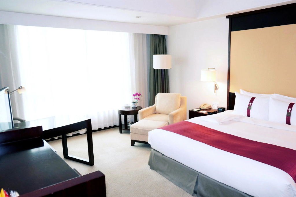 voco Guangzhou Shifu by IHG