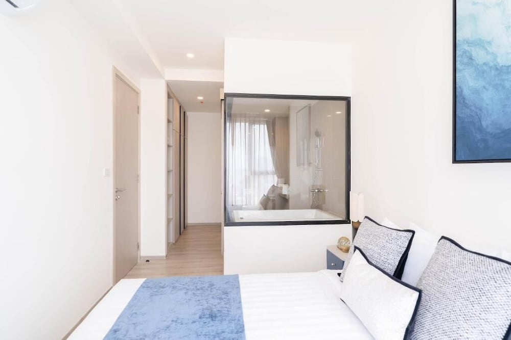The Hampton Suites Bangna