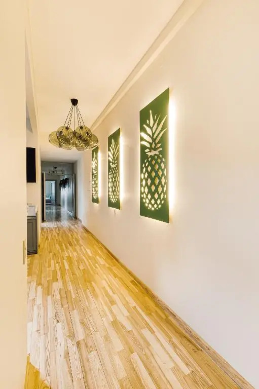 ELVIS apartment/11 beds/6 bedrooms/Riga Old Town