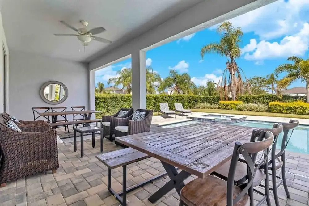 Chic 8BR All Suites With Pool and Game Room