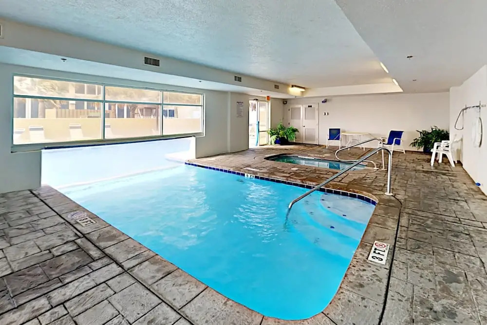 Beachfront 3br W/ Gulf-view Balcony 3 Bedroom Condo
