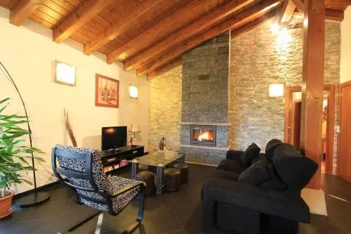 Casa Angiz etxea