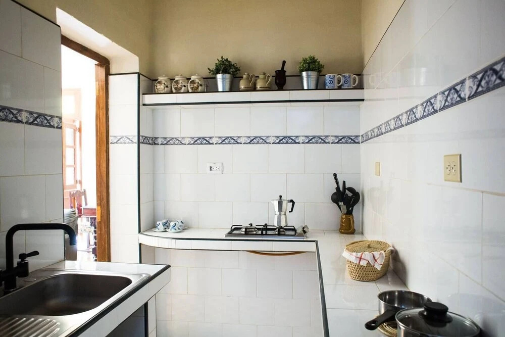 EL Viajero- IN THE Heart OF OLD Havana