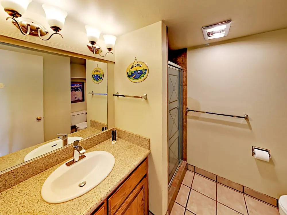 Lake Tahoe Condo #503 2 Bedrooms 2 Bathrooms Condo
