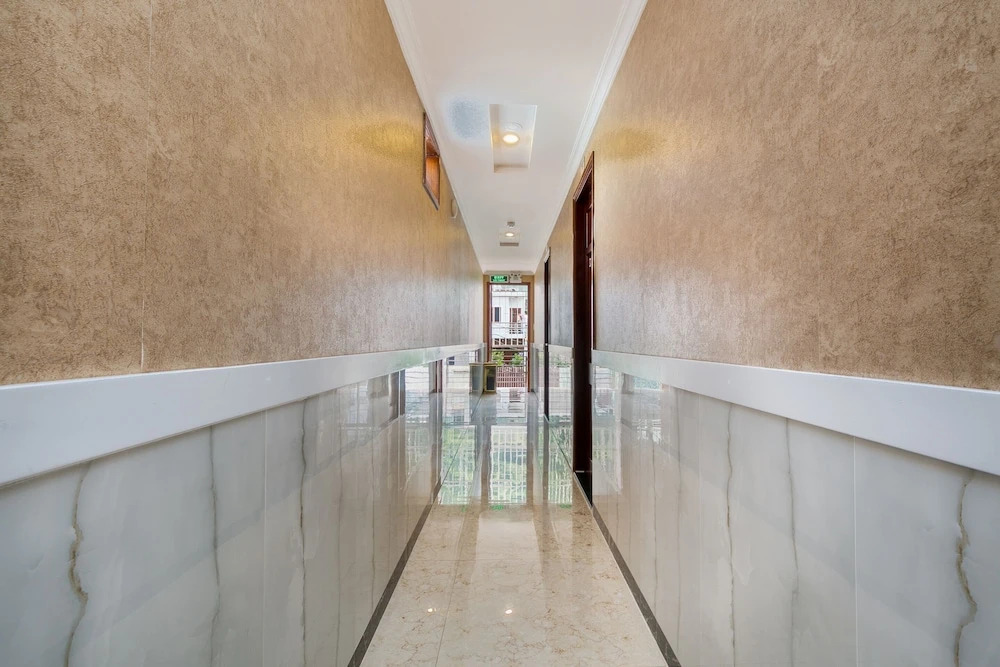 Phong Lan Xanh Hotel by OYO Rooms