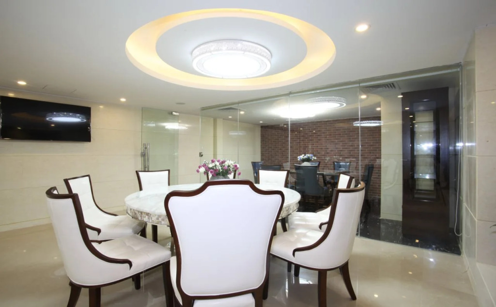 Guangzhou Jin Wan Li Business Hotel