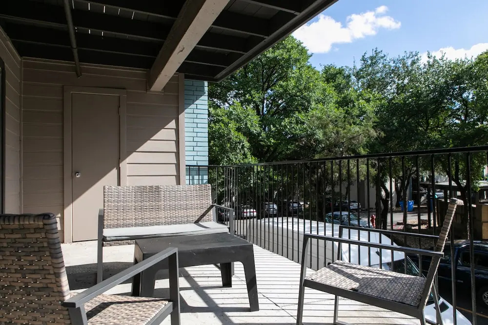 WanderJaunt Barton Hills Apts