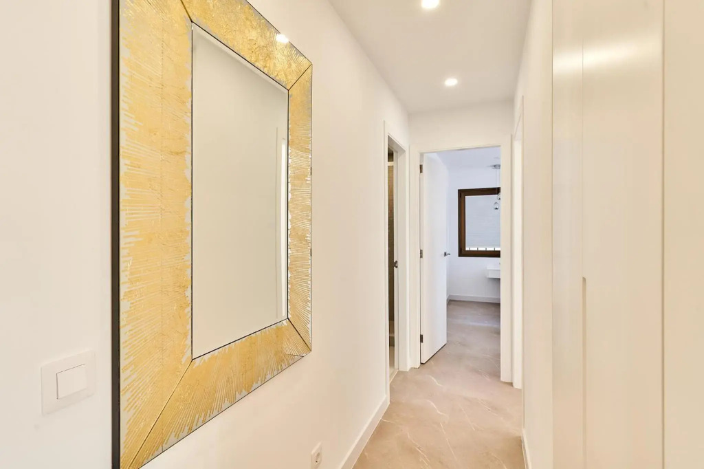 Windsor Apartment