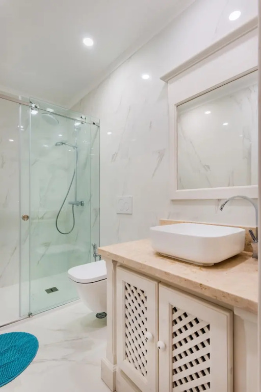 2BR at Chiado Historical Heart of Lisbon