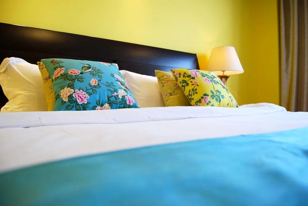 River View Boutique Hotel Beibin Road