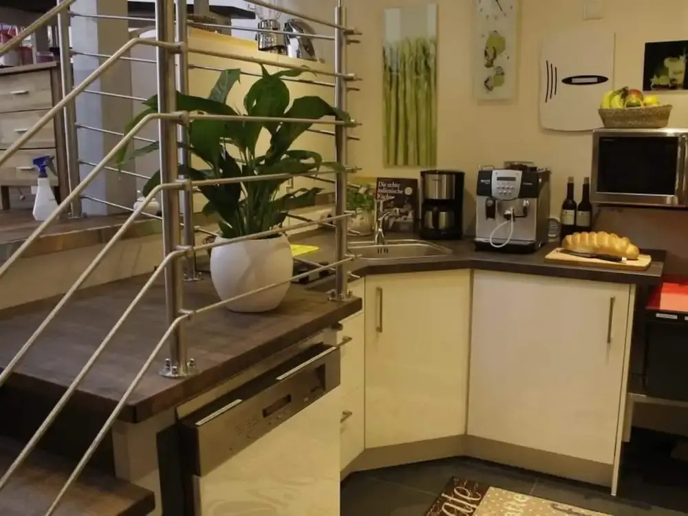 Tranquil Apartment Near Lake