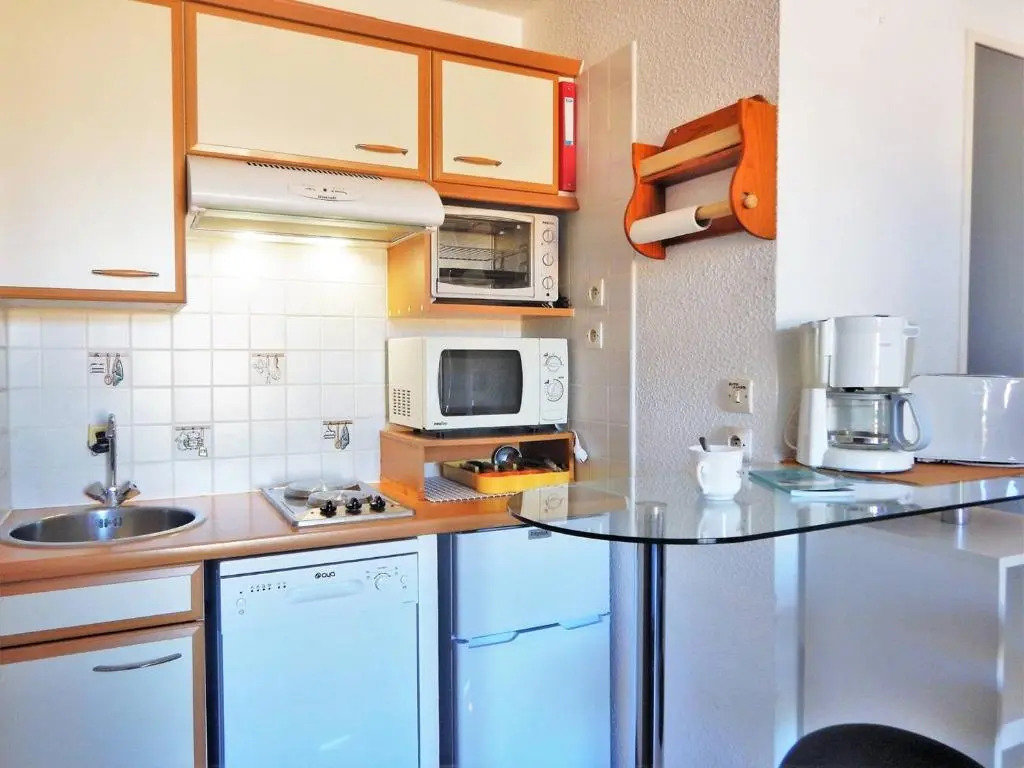 Appartement Bormes-les-Mimosas, 2 pièces, 4 personnes - FR-1-251-4