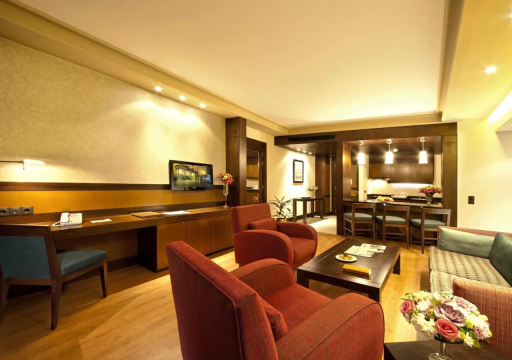 Coral Beirut Al Hamra Hotel