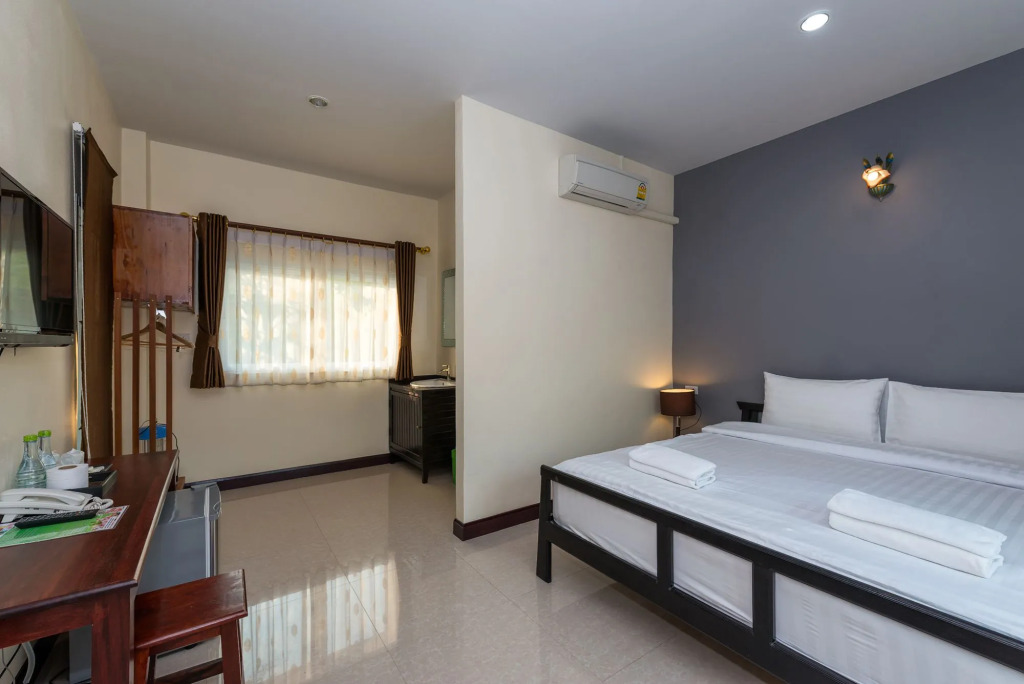 Park & Pool Resort