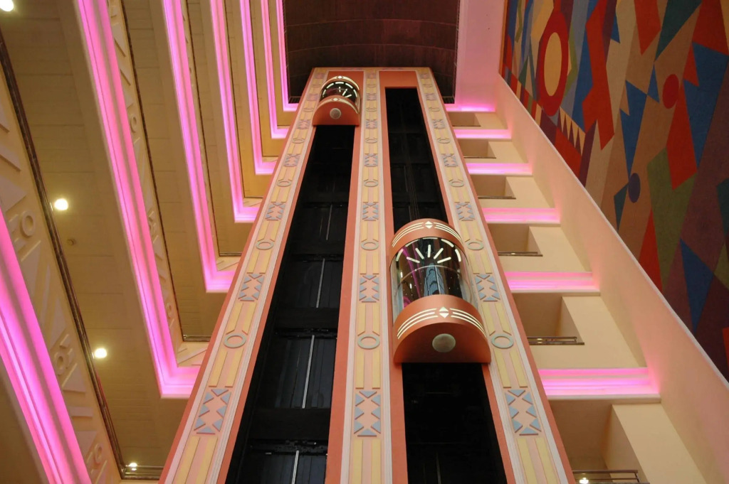 Hotel Tropic