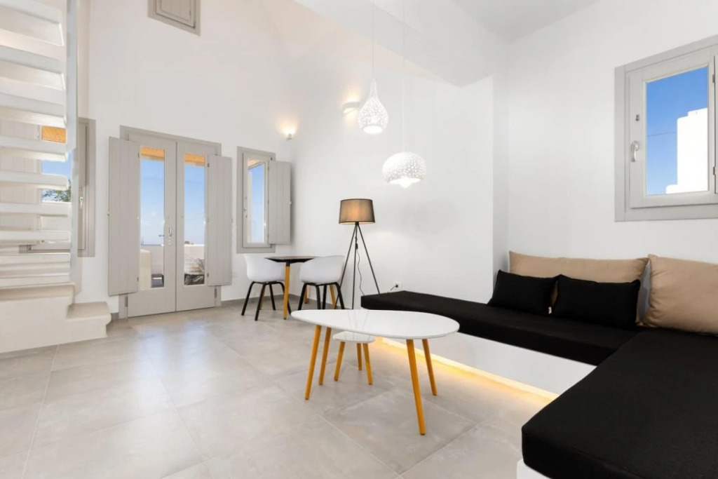 SERAPIAS SUITES