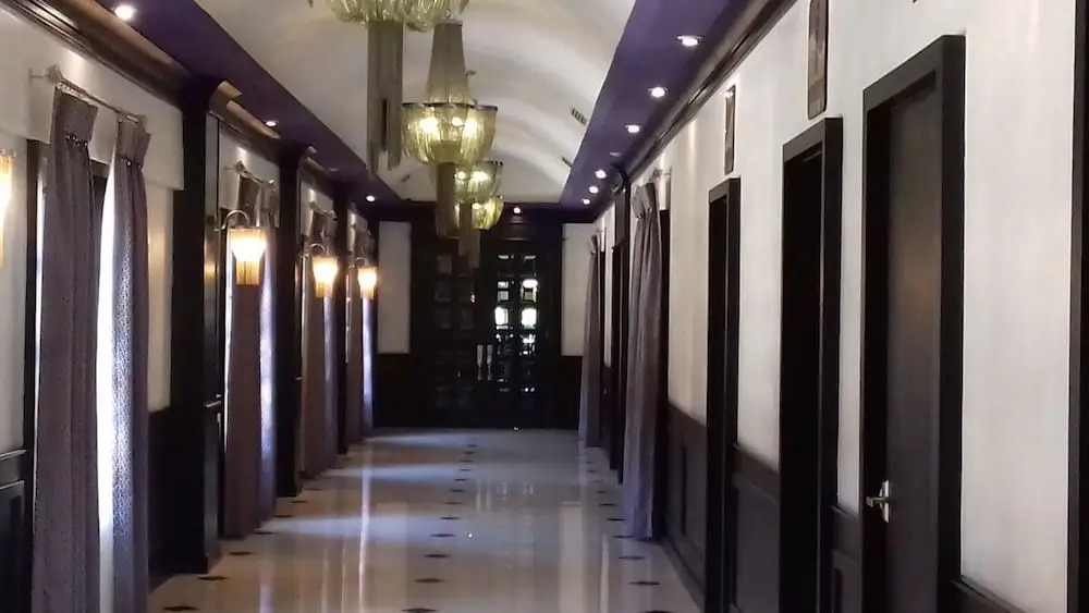 Hotel Mirage Diagonal