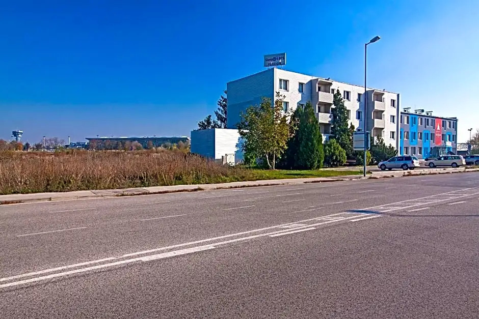 Aviator Garni Hotel Bratislava