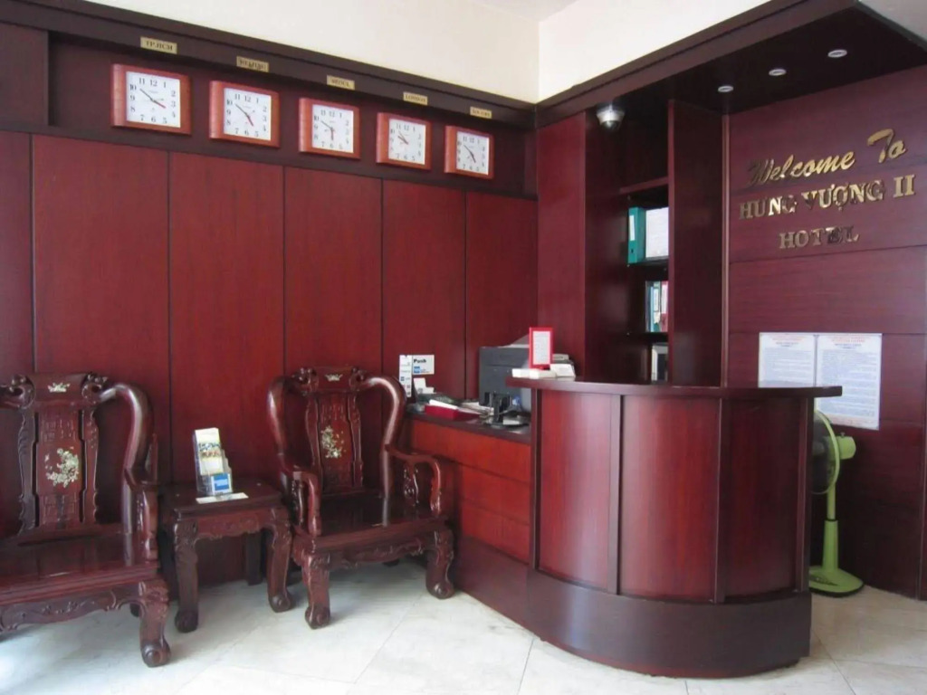 Hung Vuong II Hotel