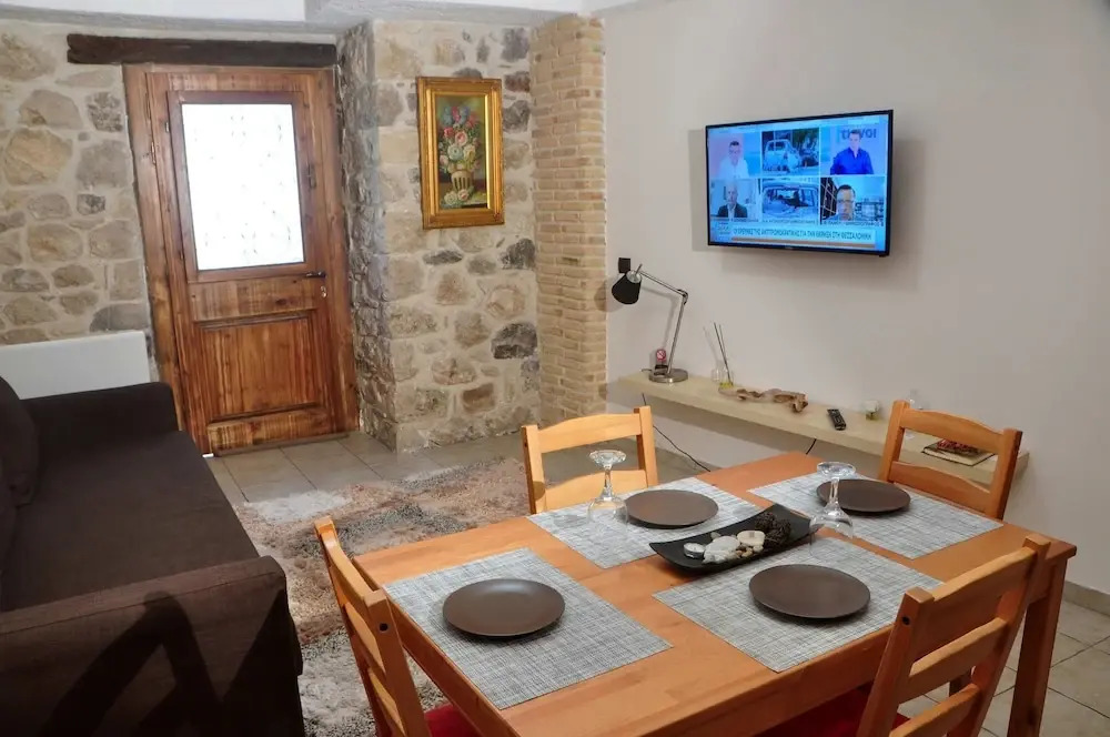 Limni Stone Apartments