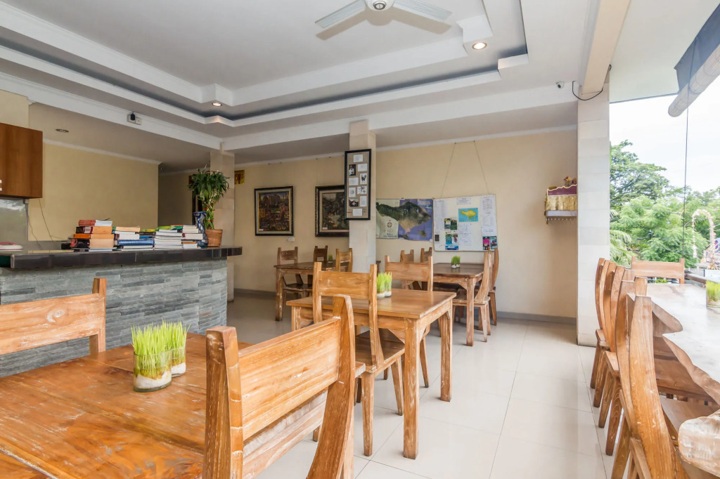 ZEN Rooms Ubud Pengosekan 1