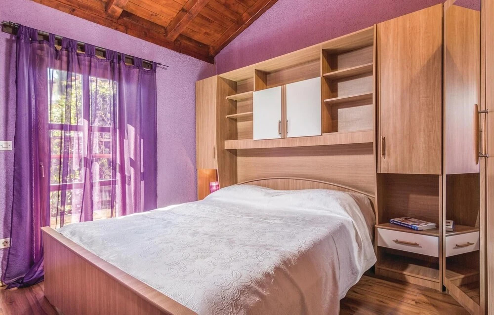 One-Bedroom Holiday Home In Svlovrec