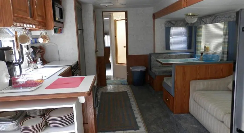 Lincoln Mobile Home