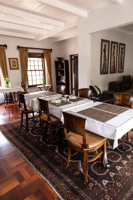 Cape Village Lodge