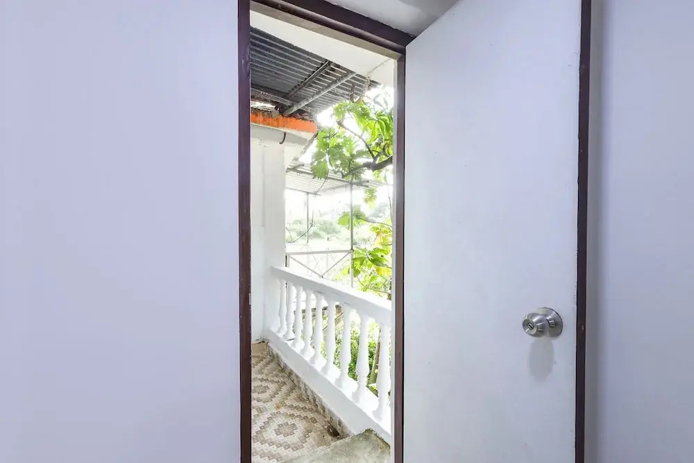 FabHotel Grand Royal By Casa Dos Reis, 400M From Candolim Beach