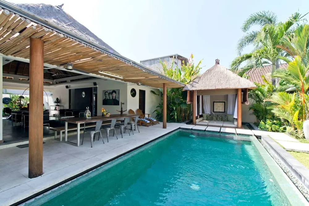 Private Villa in Seminyak 1142
