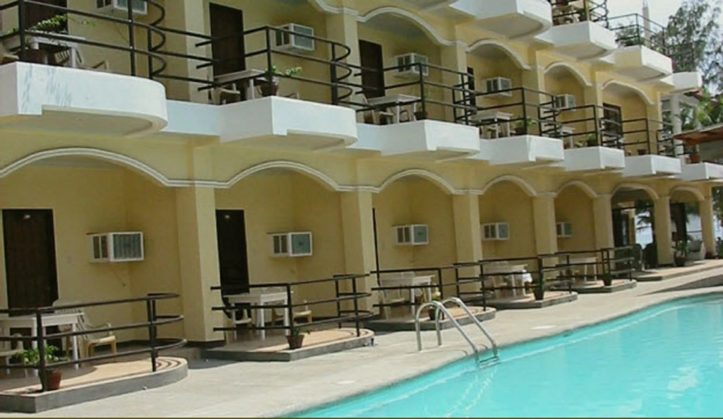 Oro Beach Resort
