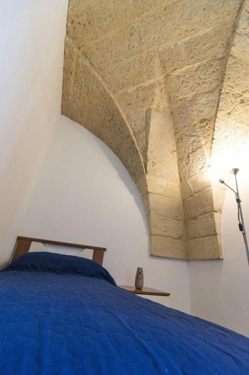 B&B Tarantola