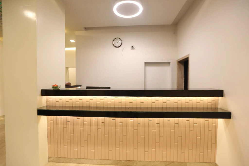 Hotel Lokesh