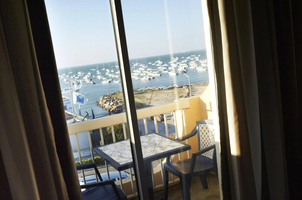 Logis Hôtel Le Calluna Restaurant La Flottille