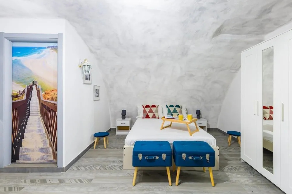 Riviera di Chiaia Studio Apartment