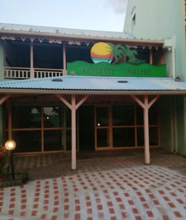 Studio in Sainte-Anne, with Furnished Terrace And Wifi - 2 Km From the Beach