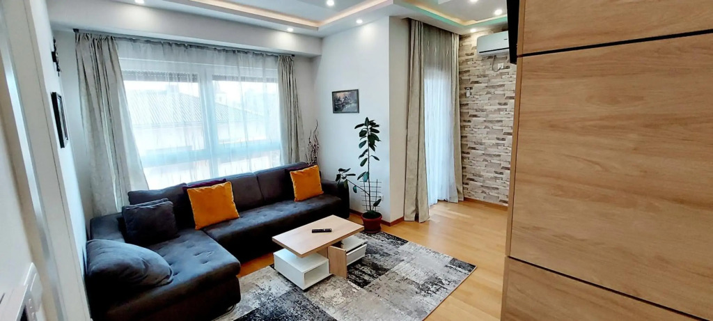 Extra Apartman