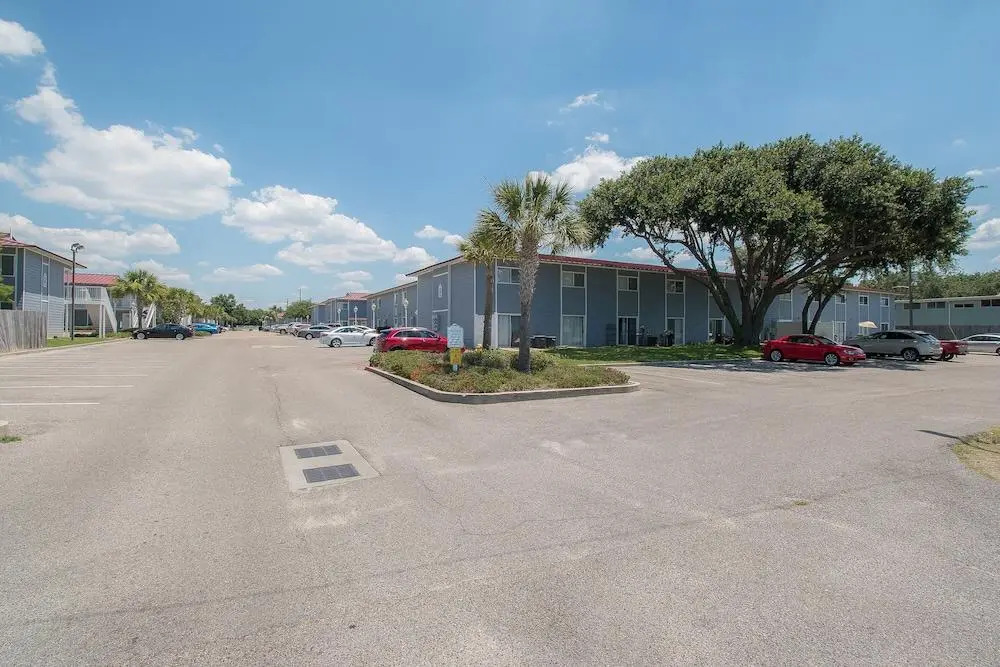 Oak Shores-Oak Shores 58