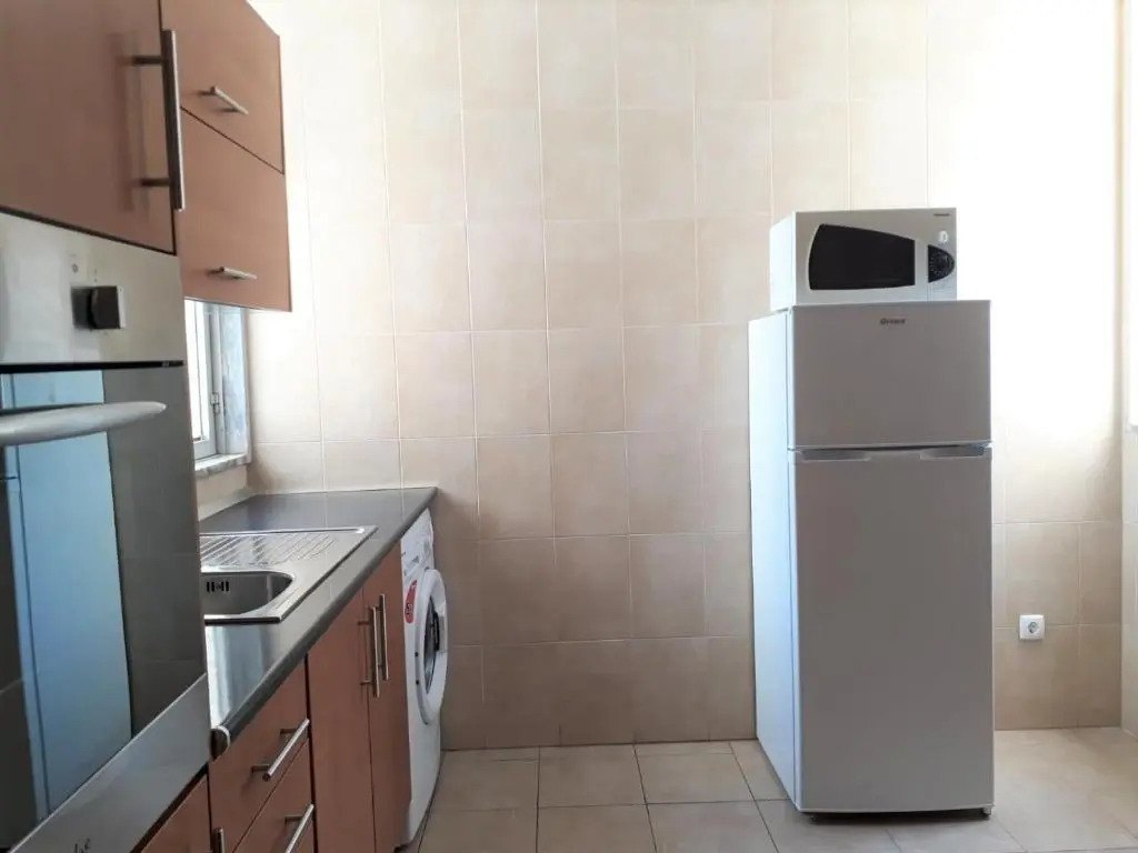T2 Mira Praia 4- Familiar, 80mt Praia, Wifi