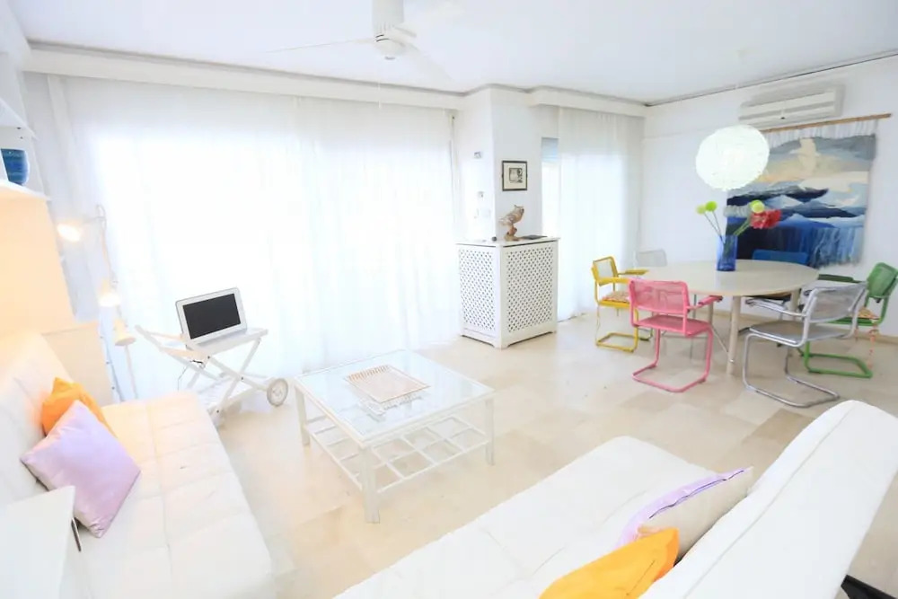 Apartamento Moderno Para 6 Personas en Salou