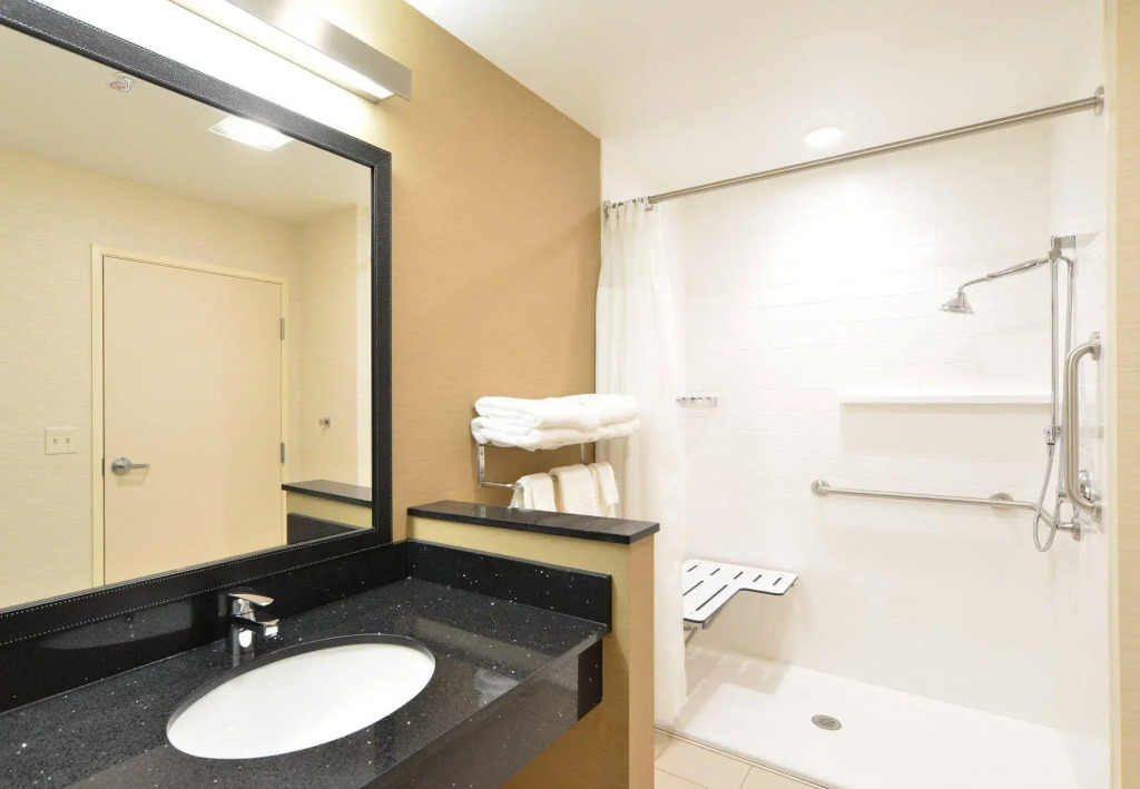 Fairfield Inn & Suites by Marriott Eau Claire/Chippewa Falls