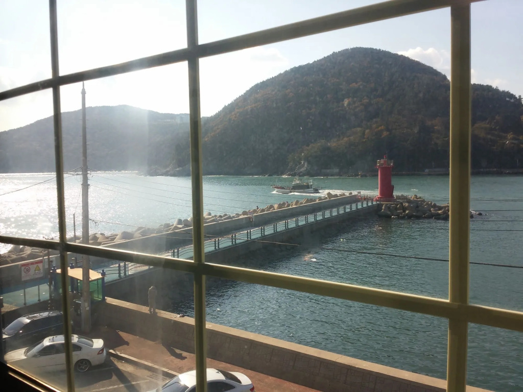 Lighthouse Hotel