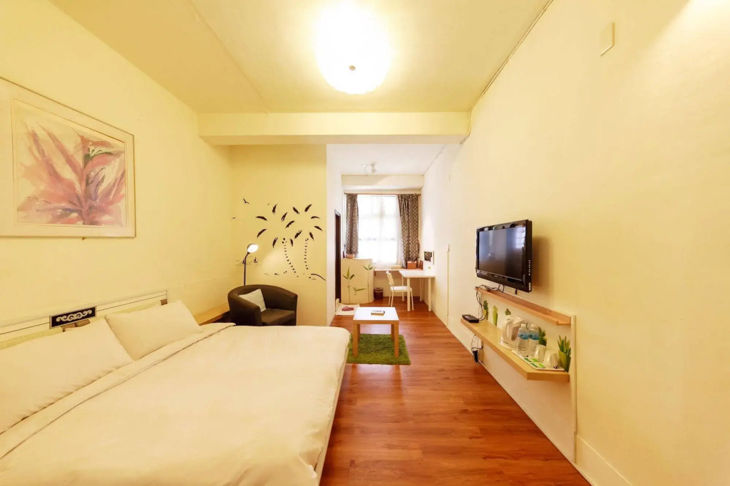 Hotel A