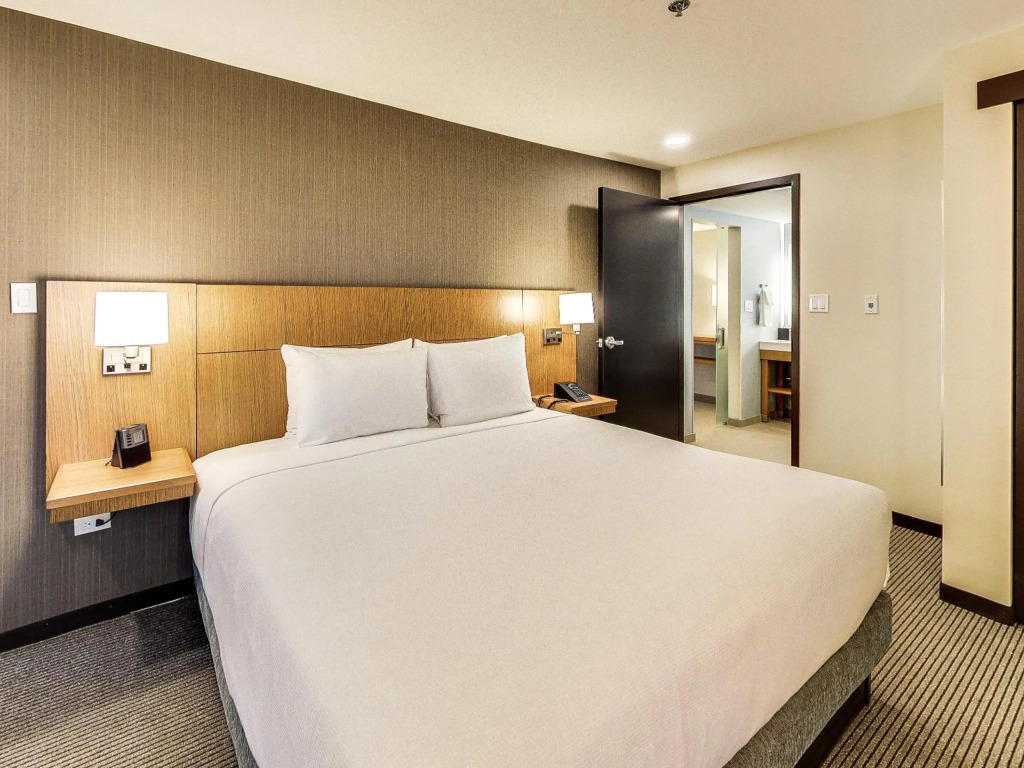 Hyatt Place Edmonton West