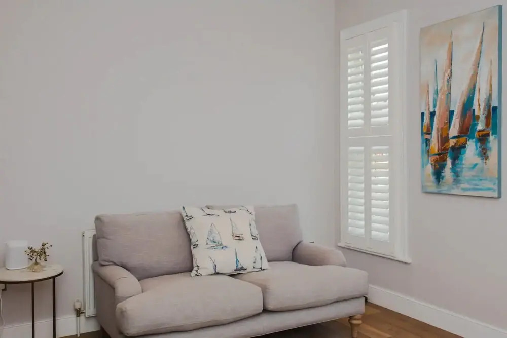 Classic and Elegant 3 Bedroom Apartment With Private Garden