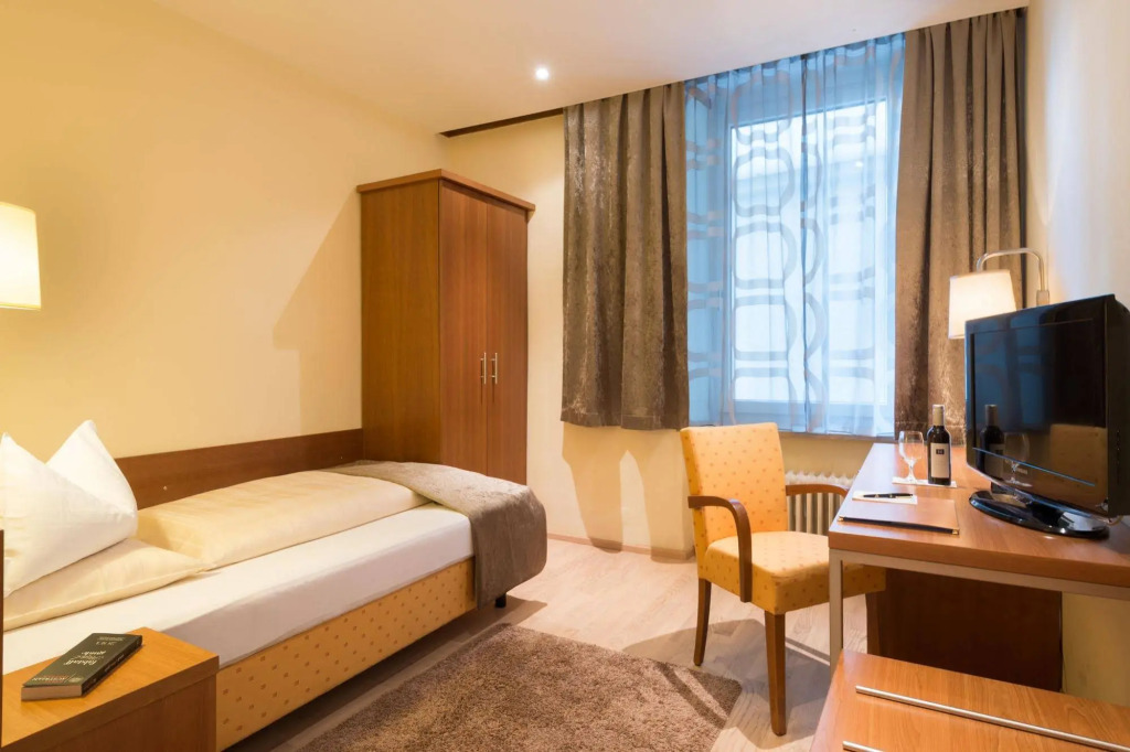 Stadthotel Goldenes Schiff