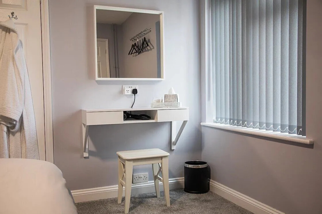 The Annexe @ Elmbank - Adults Only